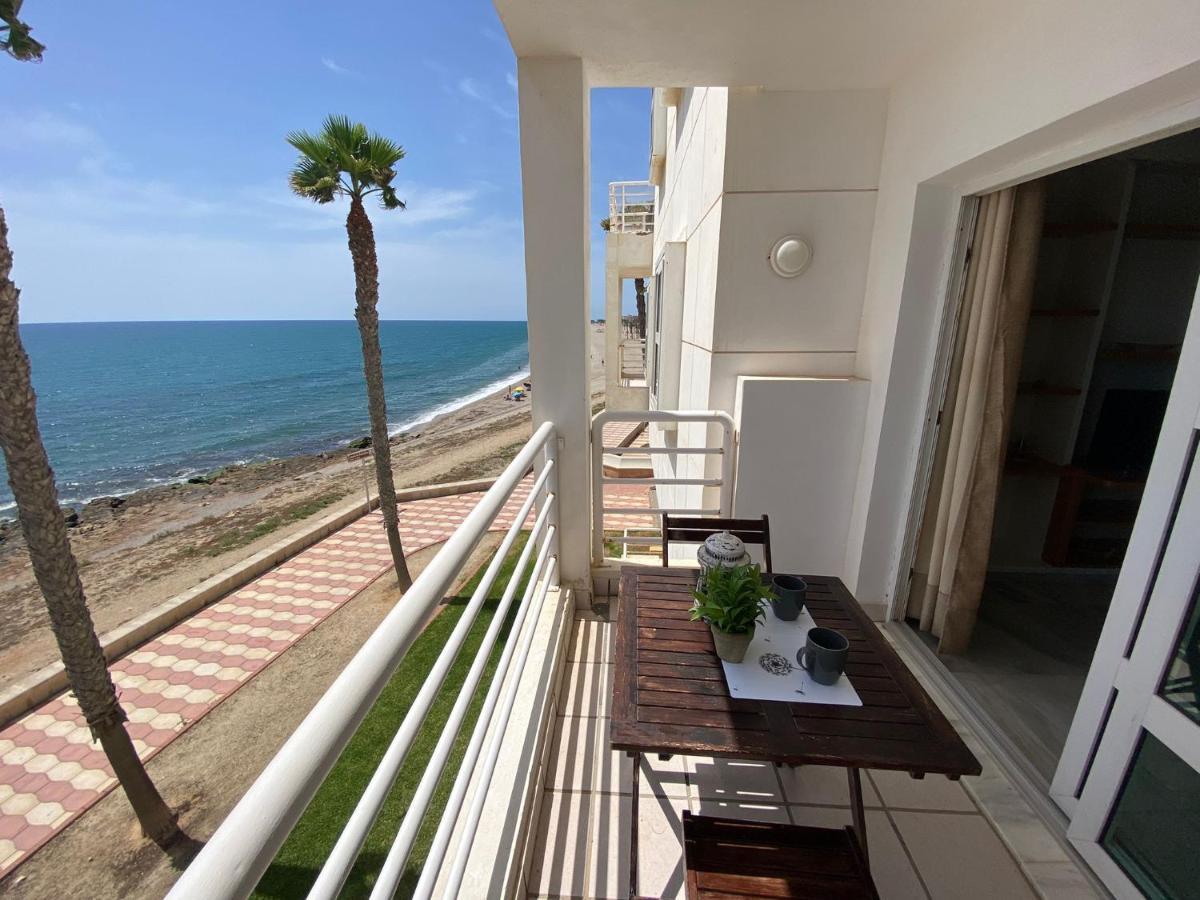Apartamento En Primera Linea De Playa Рокетас-де-Мар Экстерьер фото